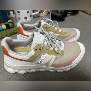 On Cloudvista Women’s Atheletic Shoes